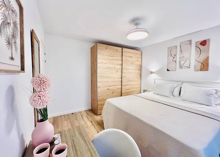 Holabrisas 아데제