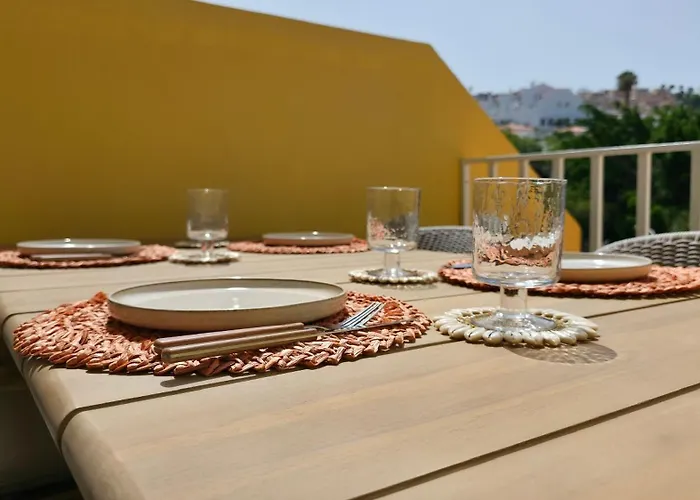 Holabrisas * 아데제